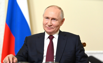 Путин сыронизировал о первом месте &laquo;Единой России&raquo; в избирательном бюллетене