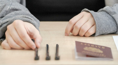 Депутат Чернышов предложил давать отпуск для родителей на время сдачи ЕГЭ и ОГЭ