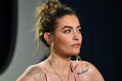 Дочь Майкла Джексона против душеприказчиков: Пэрис требует $2 млрд и обвиняет опекунов в &laquo;щедрых&raquo; бонусах