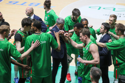 УНИКС разгромил &laquo;Нижний&raquo; в&nbsp;последнем матче регулярки. Соперник по&nbsp;плей-офф&nbsp;&mdash; МБА-МАИ