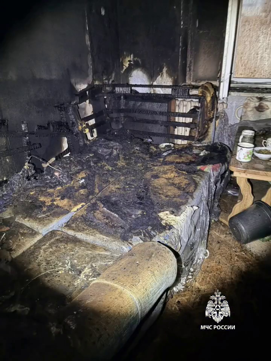 Из-за непотушенной сигареты на пожаре в Казани погиб мужчина