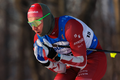 Большунов выиграл марафон на&nbsp;50 километров в&nbsp;Южно-Сахалинске. Ардашев пришел пятым