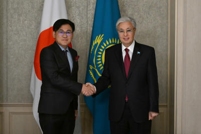 Касым-Жомарт Токаев принял главу компании Rakuten Group Хироши Микитани