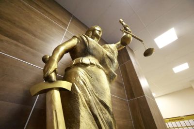 Суд оштрафовал 22-летнего казанца, укравшего в магазине парфюмерную воду