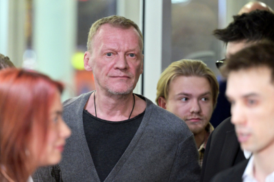 Выход в свет, слухи о госпитализации, мнение об СВО: как живет Серебряков