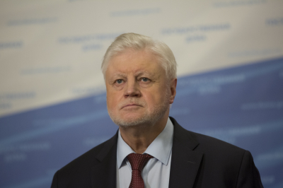 Депутат Миронов предложил увеличить МРОТ до 60 тысяч рублей