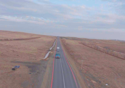 Красную сигнальную полосу на обочину дороги впервые нанесли в Карагандинской области