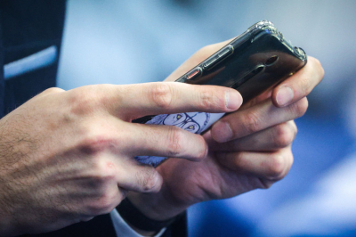 &laquo;Известия&raquo;: Техсбор с&nbsp;продаж электроники предложили распространить на&nbsp;иностранных продавцов