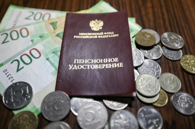 Россияне при средней зарплате в 110 тыс накопят 4,4 пенсионных балла за год