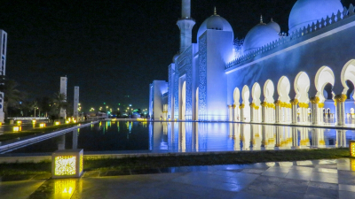 Юрист рассказал о правах россиян в охваченных обстрелами Эмиратах