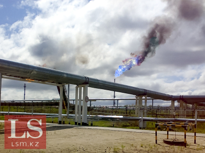 Проверка стучится в двери крупного нефтехимического завода
