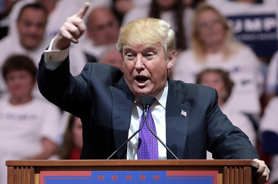 Трамп: США уже выиграли войну, Иран ведет нечестную игру в Ормузском проливе