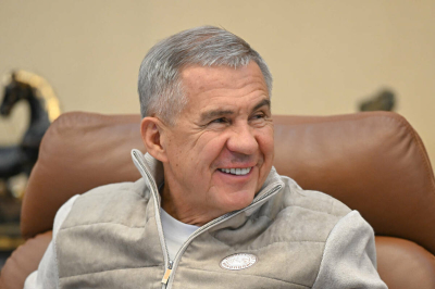 Рустам Минниханов стал лауреатом спецпремии &laquo;Золотой маски&raquo;