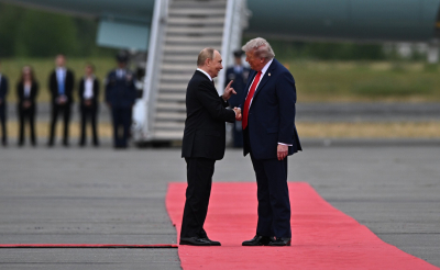 Ушаков допустил переговоры Путина и Трампа на полях саммита АТЭС в ноябре