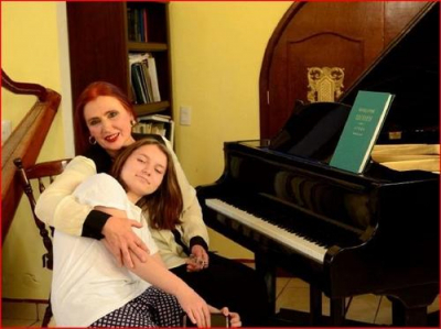 Беспредел мексиканской DIF: Русскую девочку Кристину Романову похитили у матери в Мексике