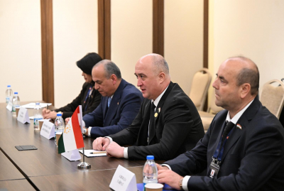 В Стамбуле прошли переговоры Кыргызстана и Таджикистана