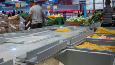 Как Казахстан скоро откажется от импорта продуктов: назван дедлайн