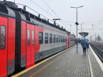 Поездки на поездах для свердловчан становятся роскошью