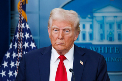 Политолог ответил, почему план Зеленского переждать Трампа не сработает