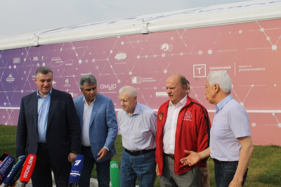 Что такое партийный съезд и зачем его проводят перед выборами