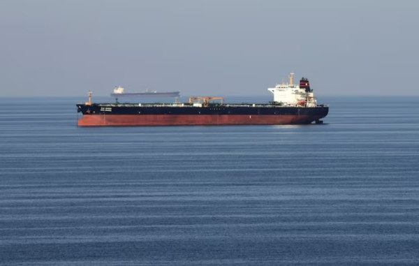 Нефть Brent подорожала на 10% из-за угрозы закрытия Ормузского пролива