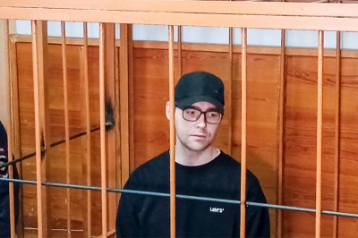 Гособвинение требует 5 лет колонии для редактора «Ура.ру» Дениса Аллаярова
