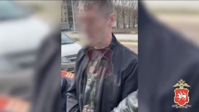 Килограммы "синтетики" дома и свертки в машине: в Казани задержали оптового наркокурьера 04/05/2026 – Новости