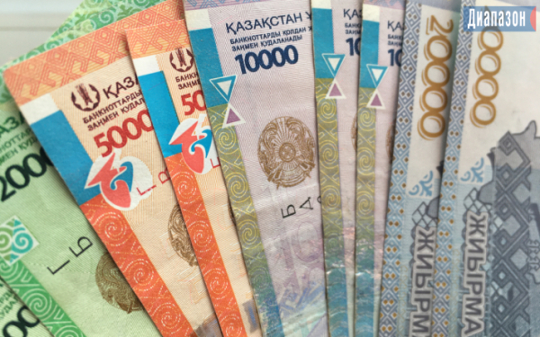 Приобрела особенно острый характер - Токаев об инфляции в Казахстане