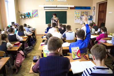 В Минпросвещения ответили на вопрос о введении пятой четверти