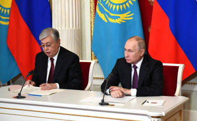 Токаев рассказал Путину о визите в Брюссель