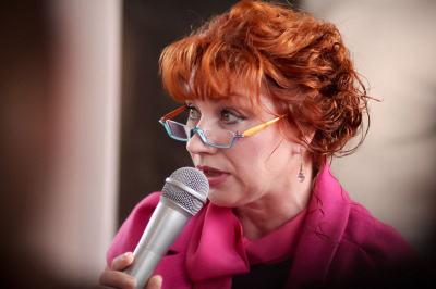 Роза Сябитова заявила, что Филиппу Киркорову нужна сожительница