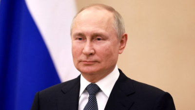 Владимир Путин поздравил россиянок с 8 Марта